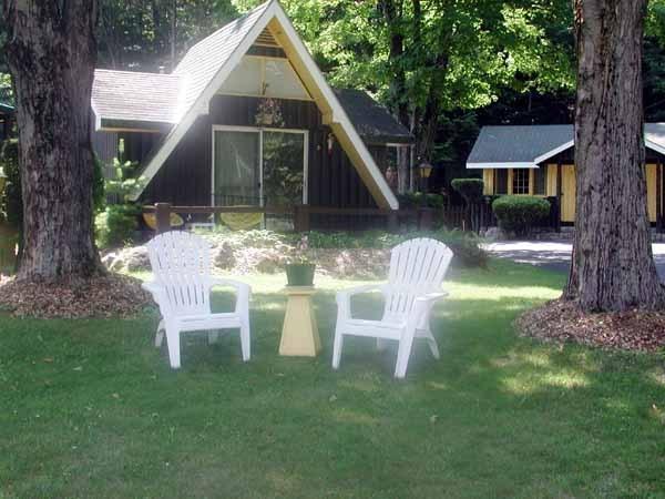 Amber Lantern Duplex Cottage Lake George Habitación foto